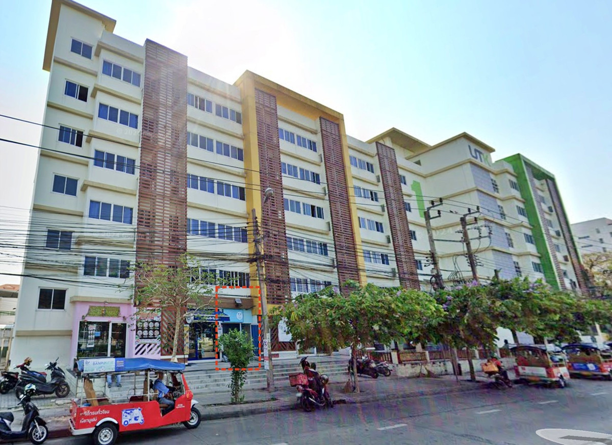 For LeaseholdRetail SpaceSathorn, Narathiwat : Washing and drying shop for rent Nanglinchi area Under the student dormitory Bangkok Technical University, only 249,000 baht