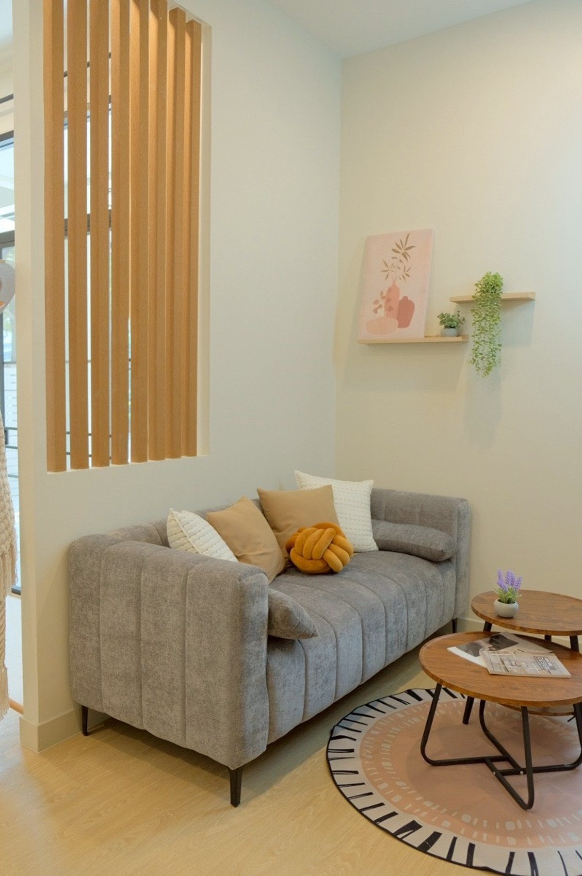 ขายทาวน์โฮมแจ้งวัฒนะ เมืองทอง : ทาวน์โฮม 3 ชั้นรีโนเวทใหม่ ใจกลางเมืองทองธานี ใกล้ทัั้งทางด่วน รถไฟฟ้าสายสีชมพู และห้างร้านของกินเด็ดๆเพียบ