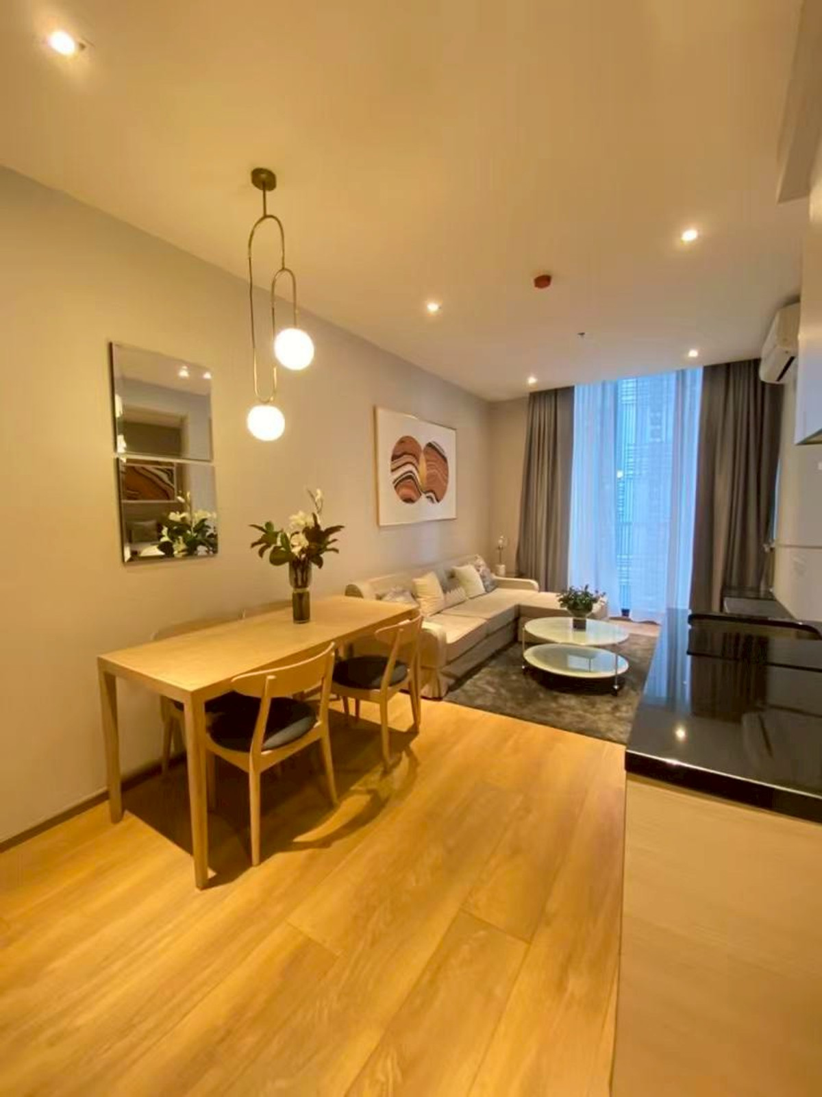 ให้เช่าคอนโดสุขุมวิท อโศก ทองหล่อ : 2 Bedroom 38,000/Month  Park Origin Phrom Phong ( Park 24 )  Sukhumvit 24 Rd.