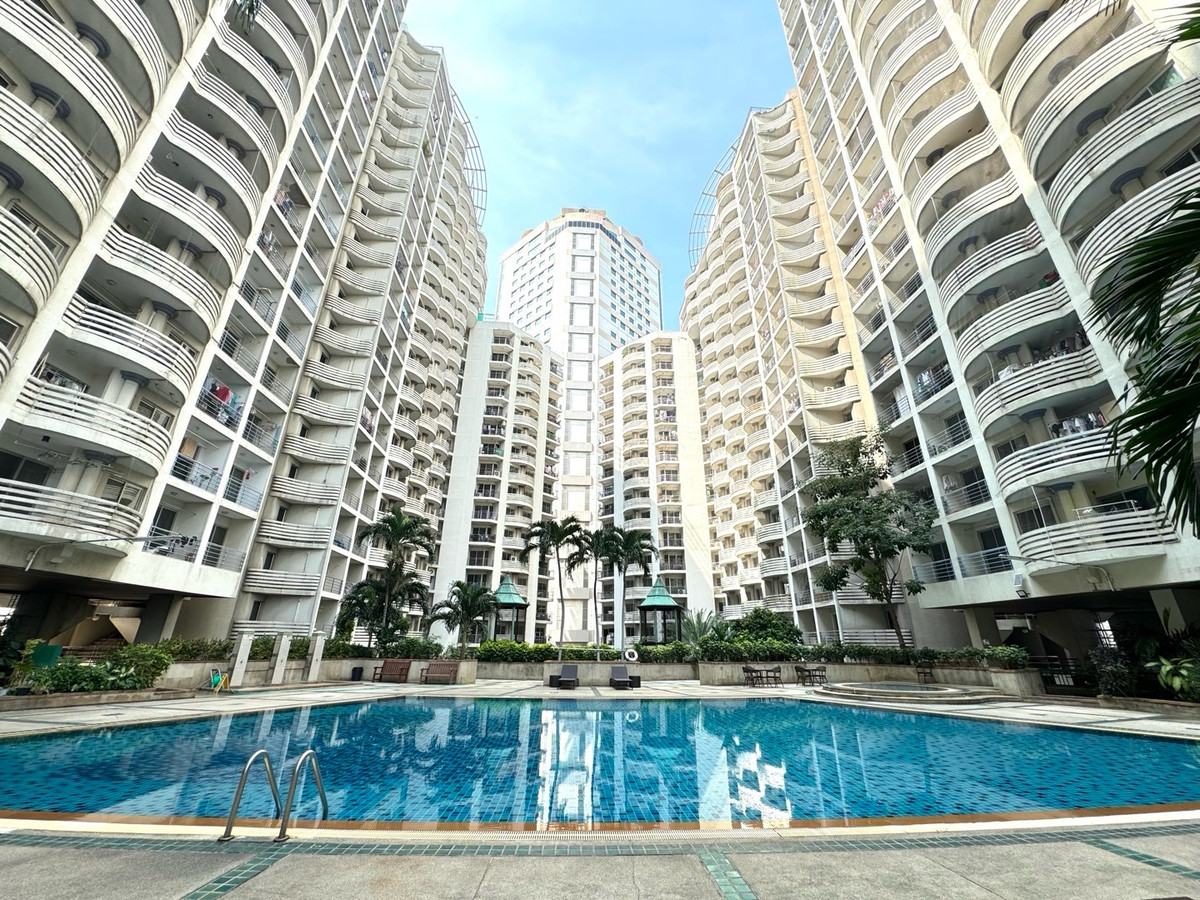 For RentCondoRama3 (Riverside),Satupadit : For Rent | SV City Rama 3 – River View 3 Bedrooms | 2 Bathrooms