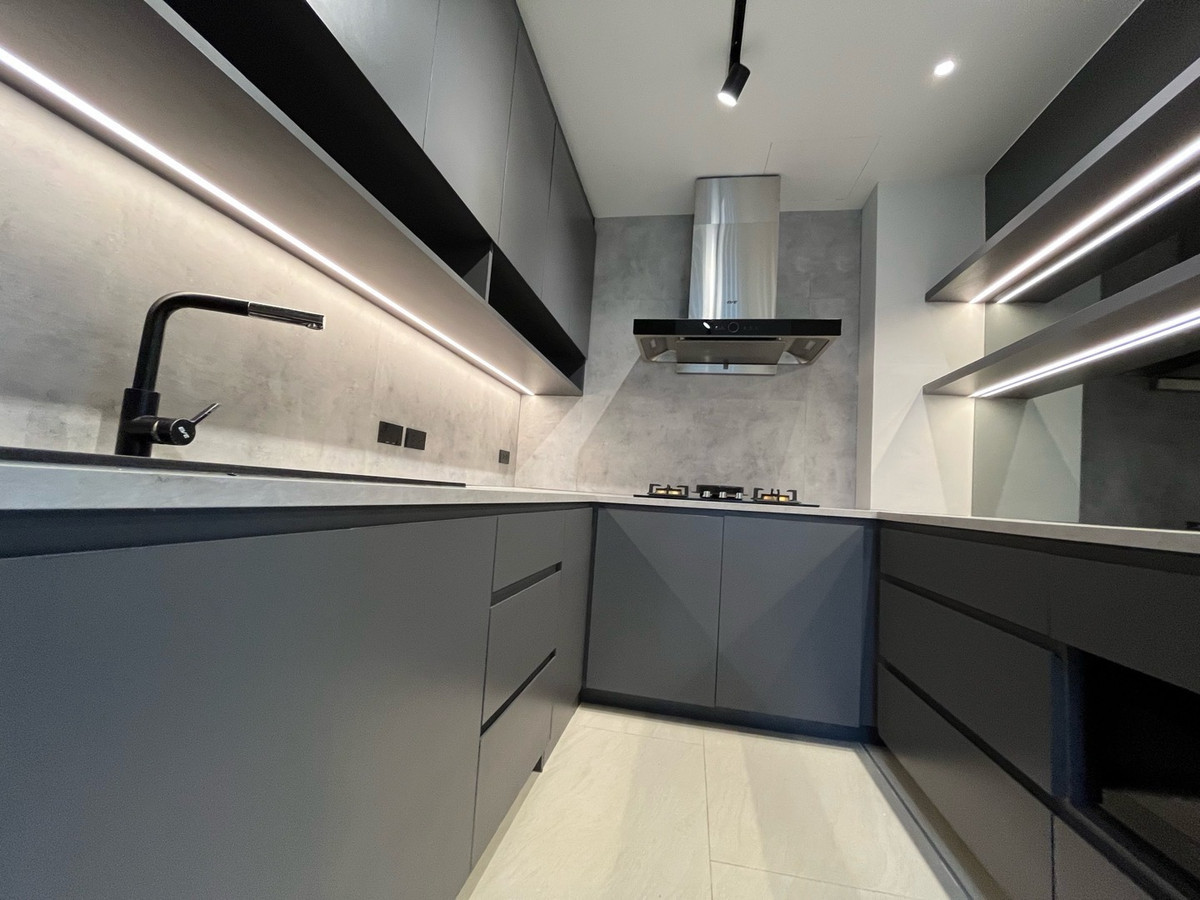 For RentTownhomeLadkrabang, Suwannaphum Airport : RH021826 Townhome for rent, 3 floors, 3 bedrooms, newly renovated at The Metro Rama 9 near ARL Hua Mak.