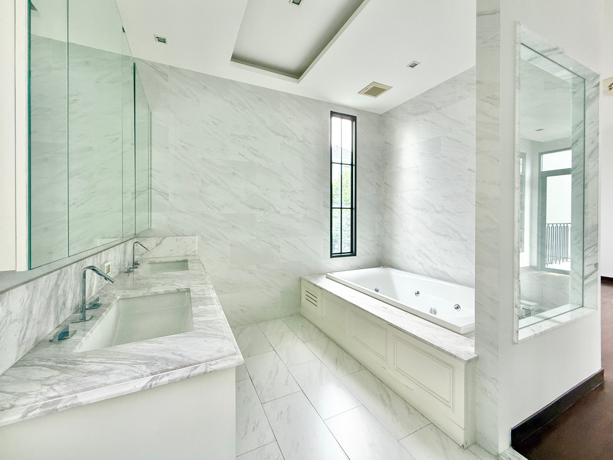 ขายบ้านลาดพร้าว เซ็นทรัลลาดพร้าว : 🚀 Altitude Mastery พหล24 - บ้านเดี่ยว3ชั้น ใกล้รถไฟฟ้าเพียง550เมตร 092-545-6151 (ทีม)