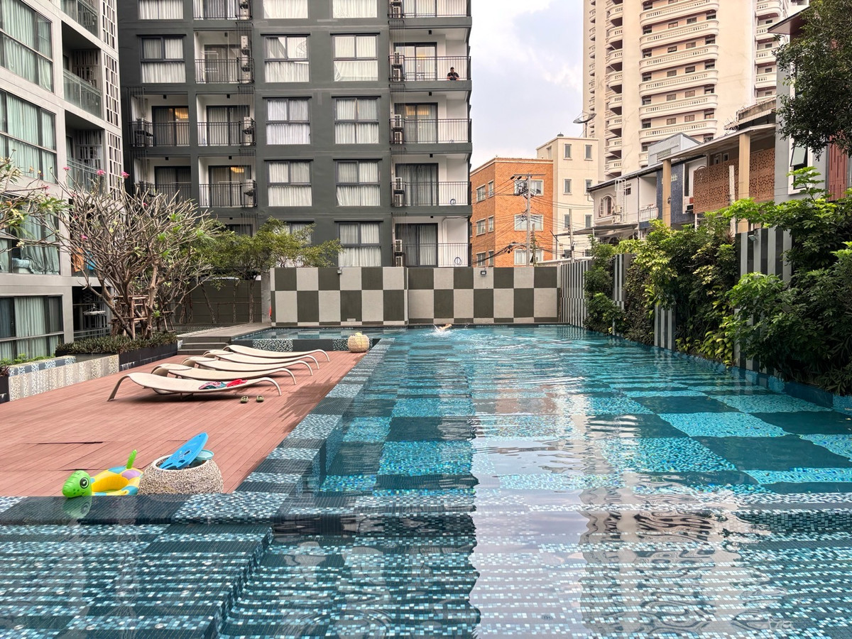 ให้เช่าคอนโดสุขุมวิท อโศก ทองหล่อ : 🏙️ Condo for Rent – Thonglor Area
📍 Via Botani 47 :48,000THB/month 2bed2bath