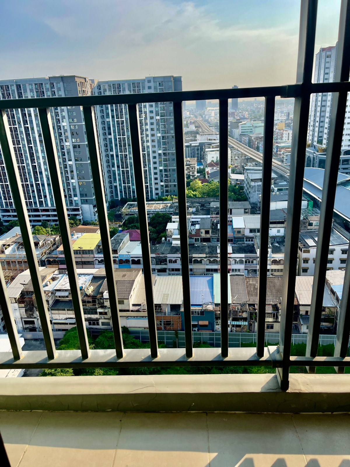 ให้เช่าคอนโดปิ่นเกล้า จรัญสนิทวงศ์ : 🔥 Hot Deal!ห้องใหม่ ไม่เคยปล่อยเช่า  เครื่องใช้ไฟฟ้าใหม่ เข้าอยู่ได้ทันที  The Parkland จรัญ–ปิ่นเกล้า 