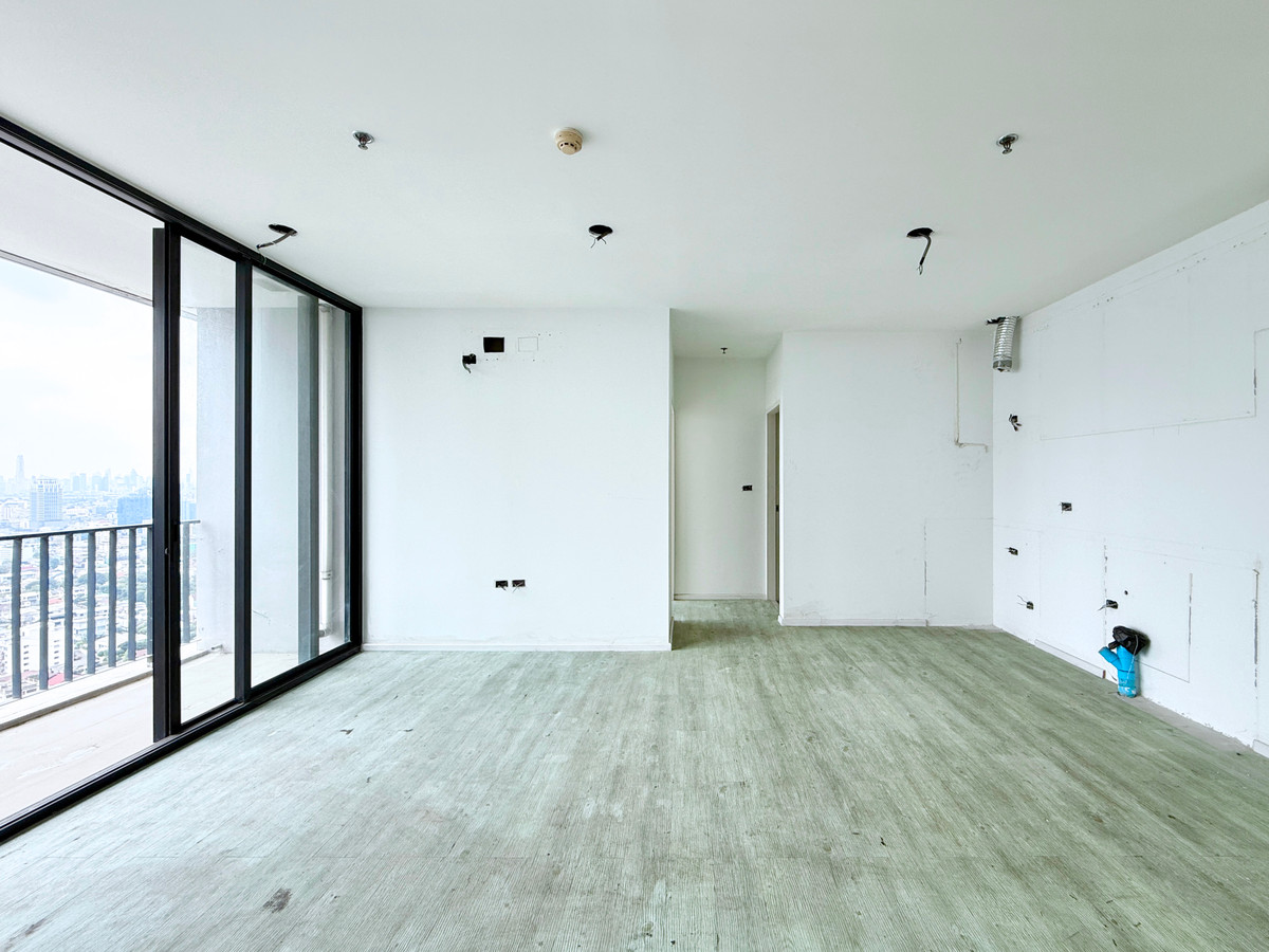 ขายคอนโดลาดพร้าว เซ็นทรัลลาดพร้าว : 🚀 The issara Ladprao - 77ตรม. 2นอน2น้ำ ทิศใต้ ชั้นสูง ราคาดี 092-545-6151 (ทีม)