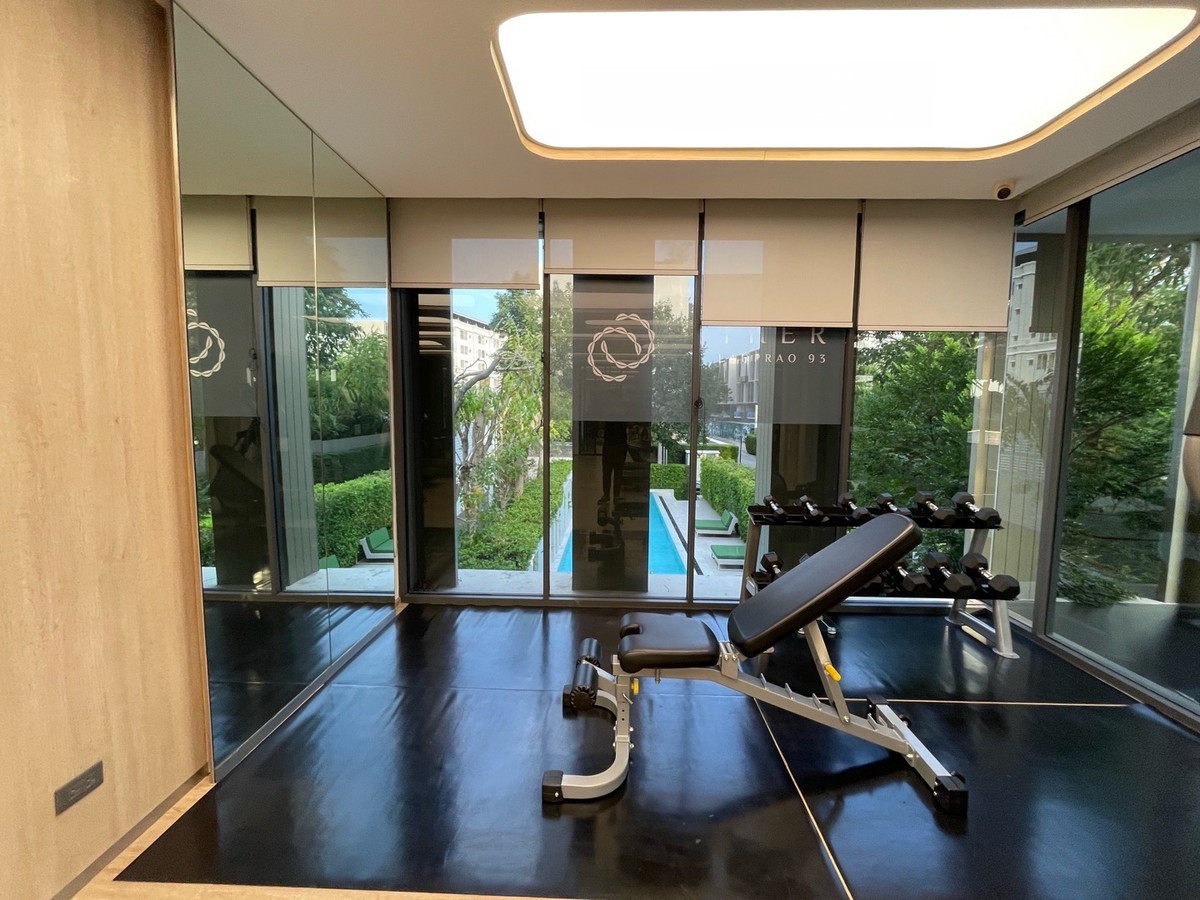 ให้เช่าทาวน์โฮมลาดพร้าว101 แฮปปี้แลนด์ : ให้เช่า – ทาวน์โฮมสุดหรู โครงการ THER LADPRAO 93 (เธอ ลาดพร้าว 93)  วิวสวน บรรยากาศร่มรื่น