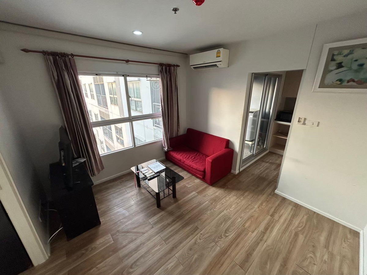 For RentCondoRathburana, Suksawat : Izzy Condo Suksawat, 23rd floor, 1 bedroom, 1 bathroom, rental price 7000 baht per month.