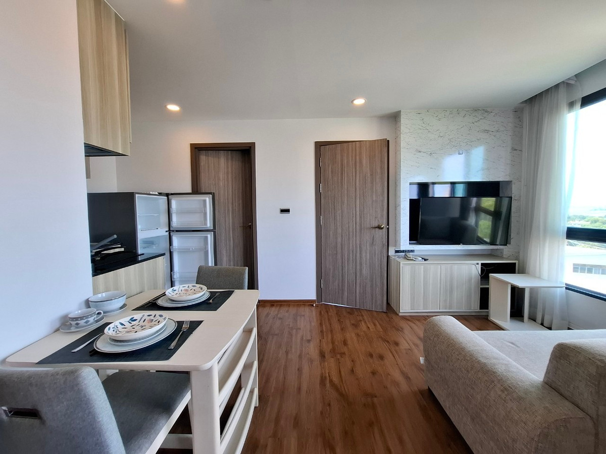 For SaleCondoSriracha Laem Chabang Ban Bueng : Stasia Residence Sriracha condo unit for sale.