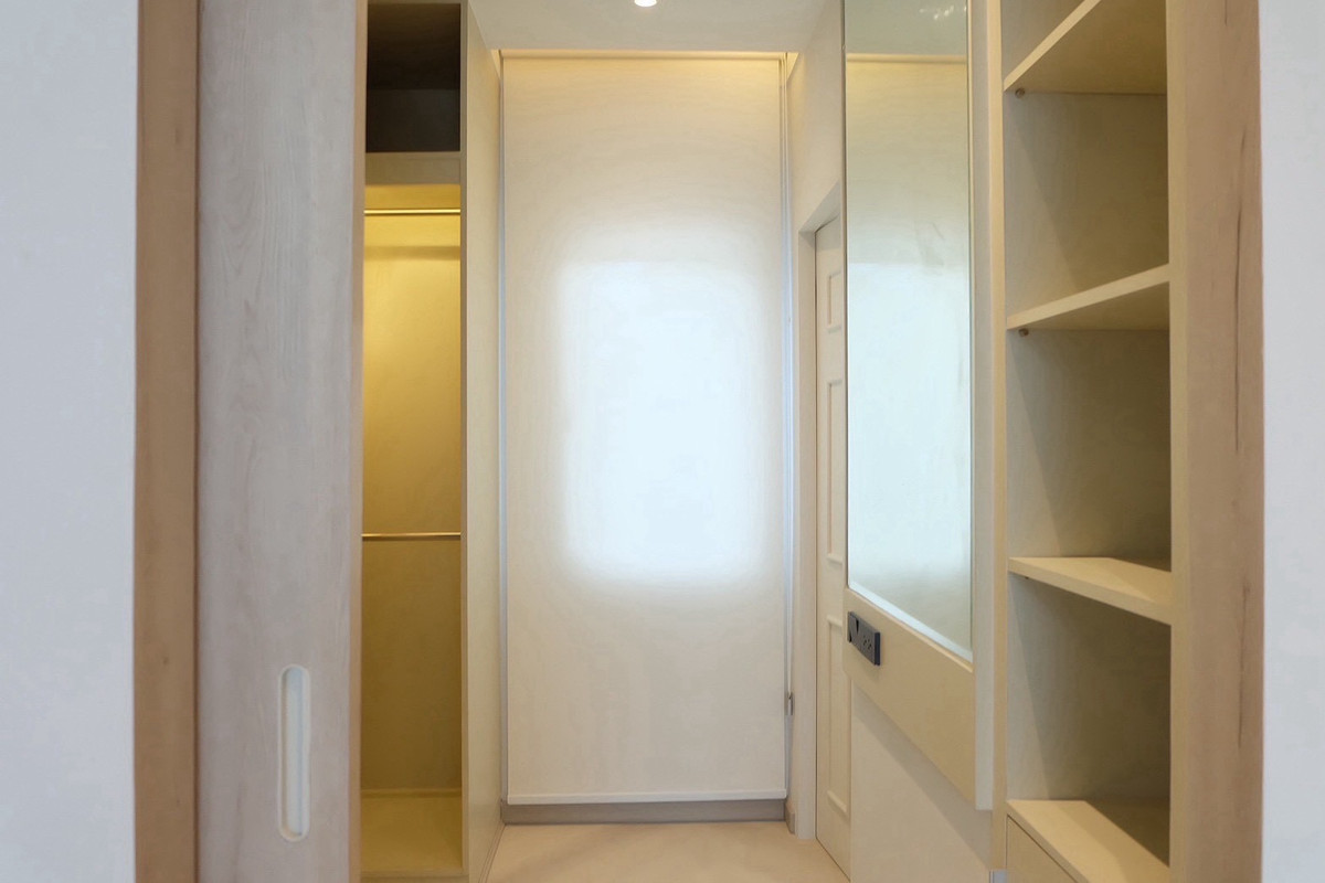 For RentTownhomeLadkrabang, Suwannaphum Airport : RH021826 Townhome for rent, 3 floors, 3 bedrooms, newly renovated at The Metro Rama 9 near ARL Hua Mak.