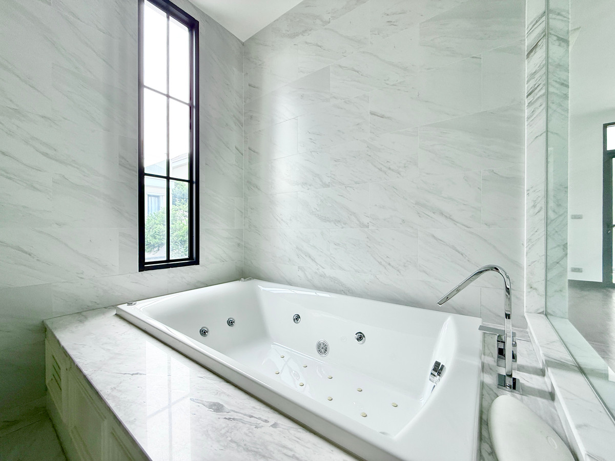 ขายบ้านลาดพร้าว เซ็นทรัลลาดพร้าว : 🚀 Altitude Mastery พหล24 - บ้านเดี่ยว3ชั้น ใกล้รถไฟฟ้าเพียง550เมตร 092-545-6151 (ทีม)