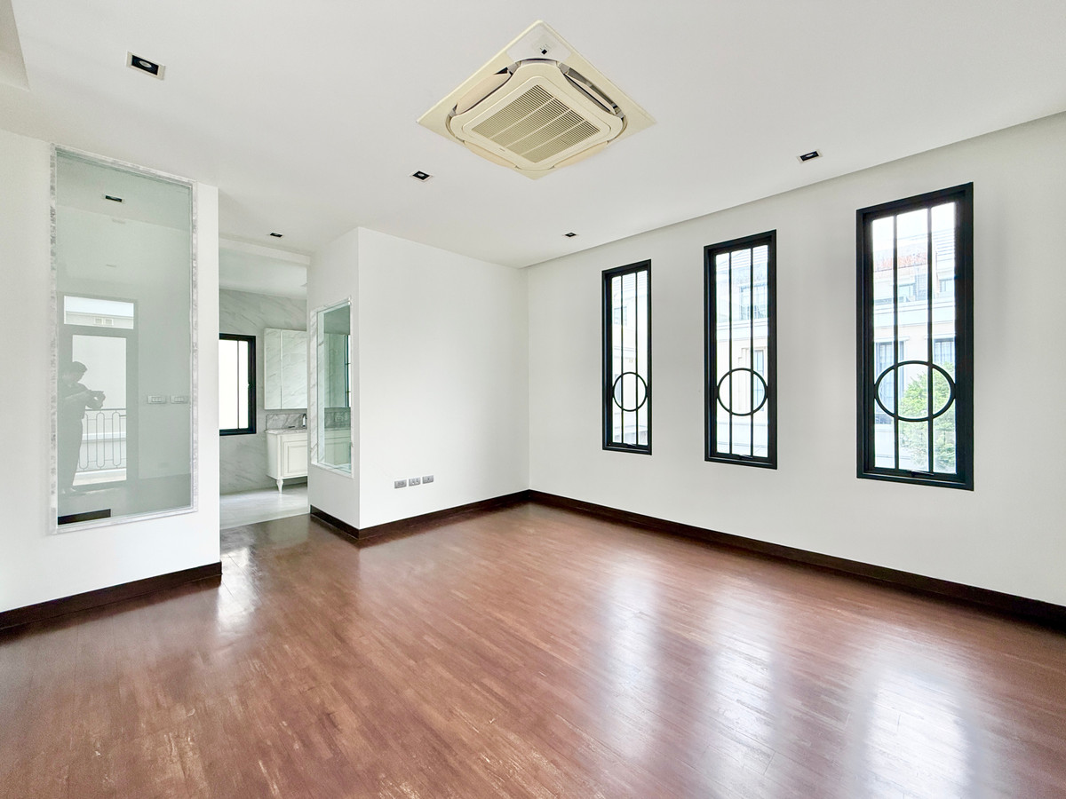 ขายบ้านลาดพร้าว เซ็นทรัลลาดพร้าว : 🚀 Altitude Mastery พหล24 - บ้านเดี่ยว3ชั้น ใกล้รถไฟฟ้าเพียง550เมตร 092-545-6151 (ทีม)