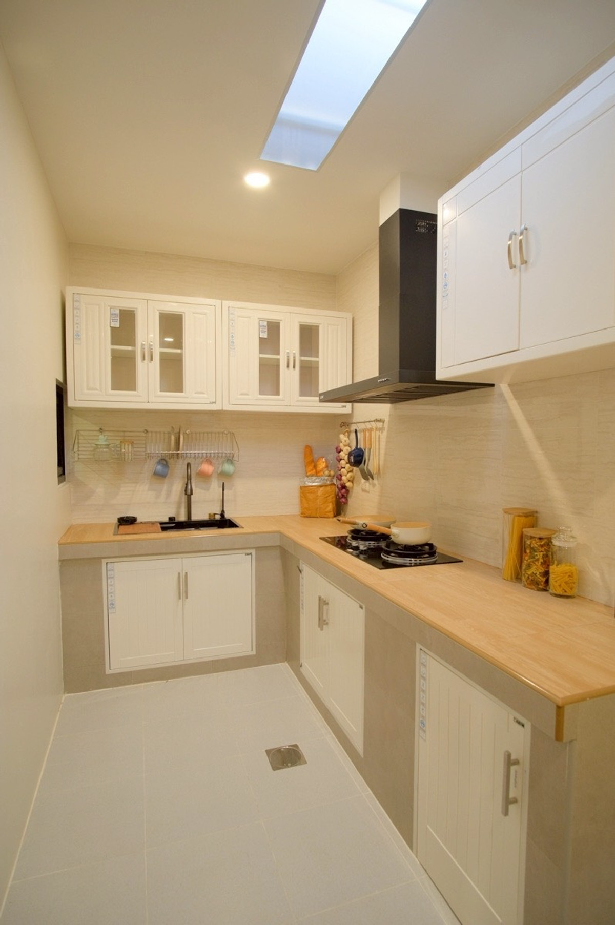 ขายทาวน์โฮมแจ้งวัฒนะ เมืองทอง : ทาวน์โฮม 3 ชั้นรีโนเวทใหม่ ใจกลางเมืองทองธานี ใกล้ทัั้งทางด่วน รถไฟฟ้าสายสีชมพู และห้างร้านของกินเด็ดๆเพียบ