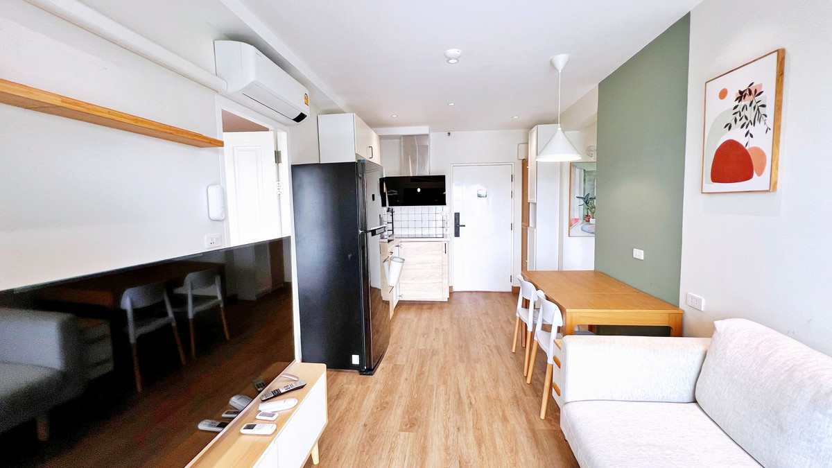 ให้เช่าคอนโดพระราม 9 เพชรบุรีตัดใหม่ RCA : ให้เช่า A Space Asoke-Ratchada เดินไป MRT เซ็นทรัลได้ 52 ตรม. 2 นอน ห้องสวย เฟอร์ครบ เพียง 21,000.- 