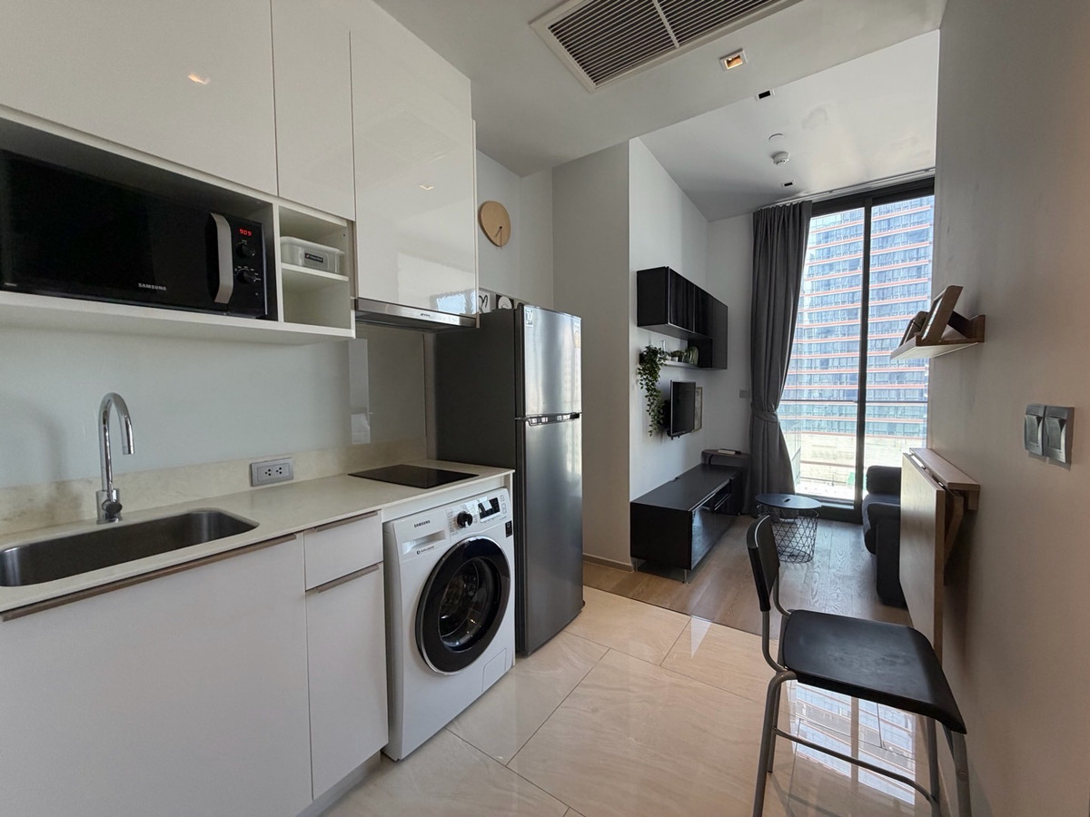 ให้เช่าคอนโดสีลม ศาลาแดง บางรัก : For Rent Ashton Silom