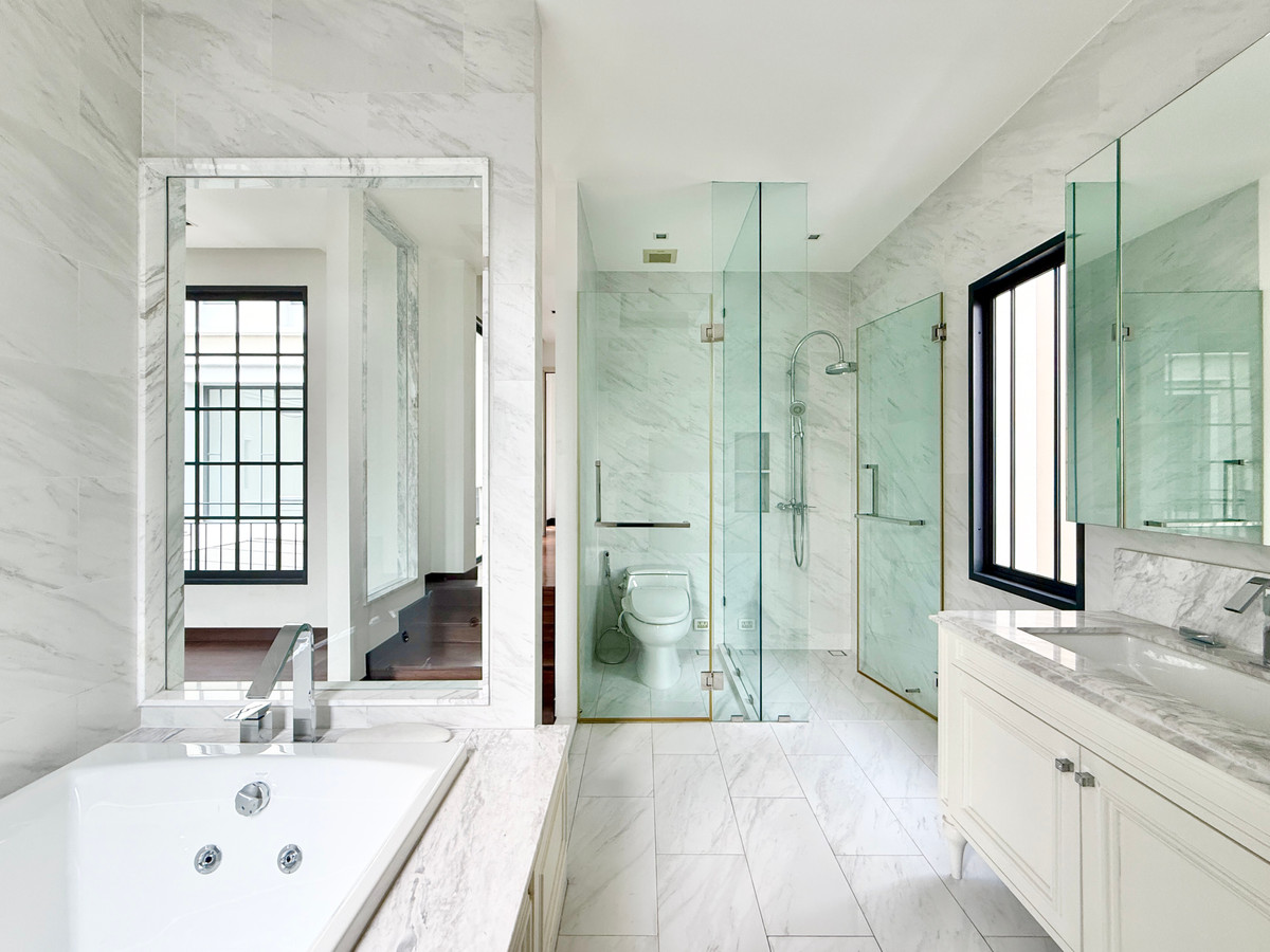 ขายบ้านลาดพร้าว เซ็นทรัลลาดพร้าว : 🚀 Altitude Mastery พหล24 - บ้านเดี่ยว3ชั้น ใกล้รถไฟฟ้าเพียง550เมตร 092-545-6151 (ทีม)