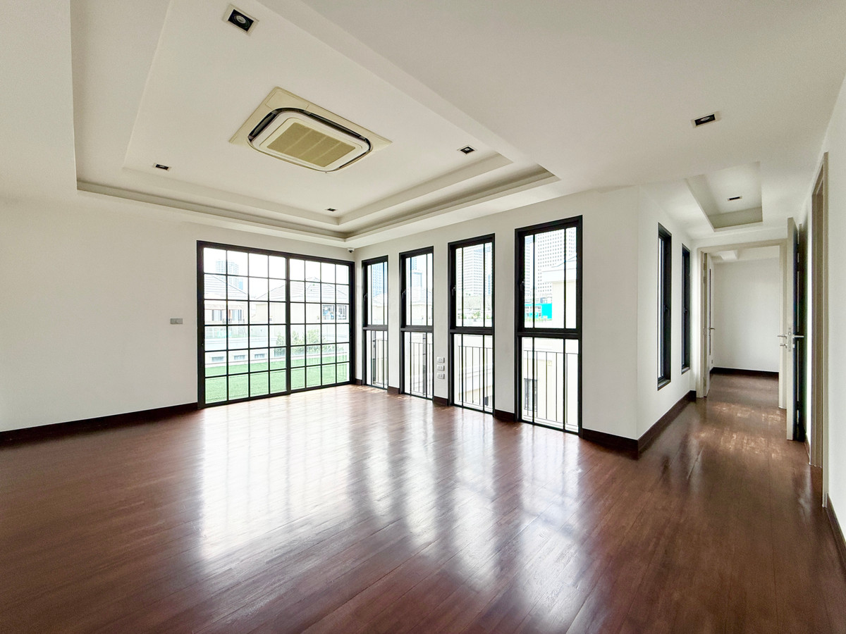 ขายบ้านลาดพร้าว เซ็นทรัลลาดพร้าว : 🚀 Altitude Mastery พหล24 - บ้านเดี่ยว3ชั้น ใกล้รถไฟฟ้าเพียง550เมตร 092-545-6151 (ทีม)