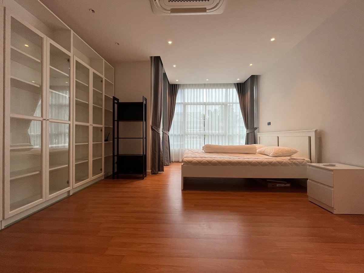 For RentTownhomeLadkrabang, Suwannaphum Airport : RH021826 Townhome for rent, 3 floors, 3 bedrooms, newly renovated at The Metro Rama 9 near ARL Hua Mak.