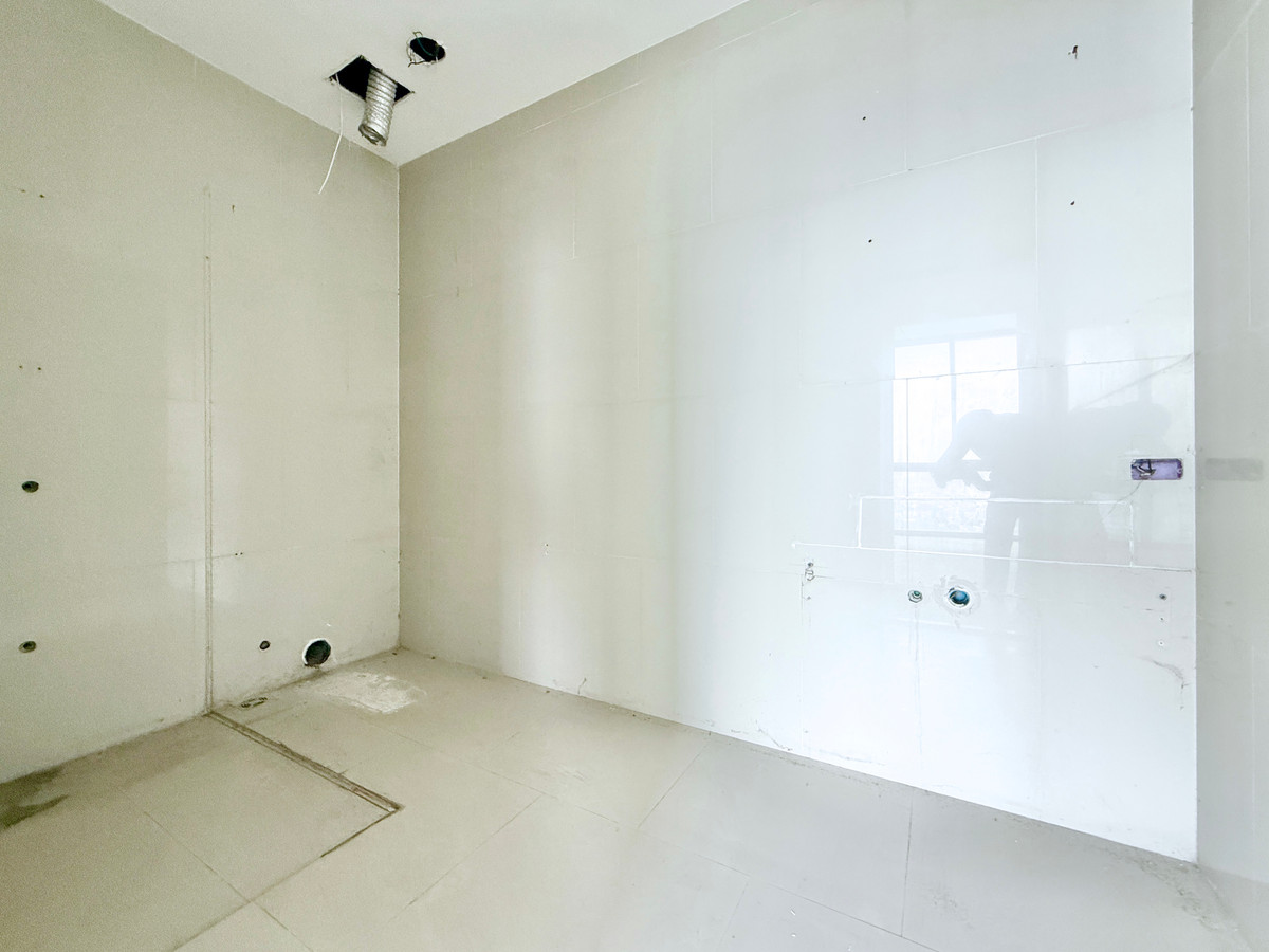 ขายคอนโดลาดพร้าว เซ็นทรัลลาดพร้าว : 🚀 The issara Ladprao - 77ตรม. 2นอน2น้ำ ทิศใต้ ชั้นสูง ราคาดี 092-545-6151 (ทีม)