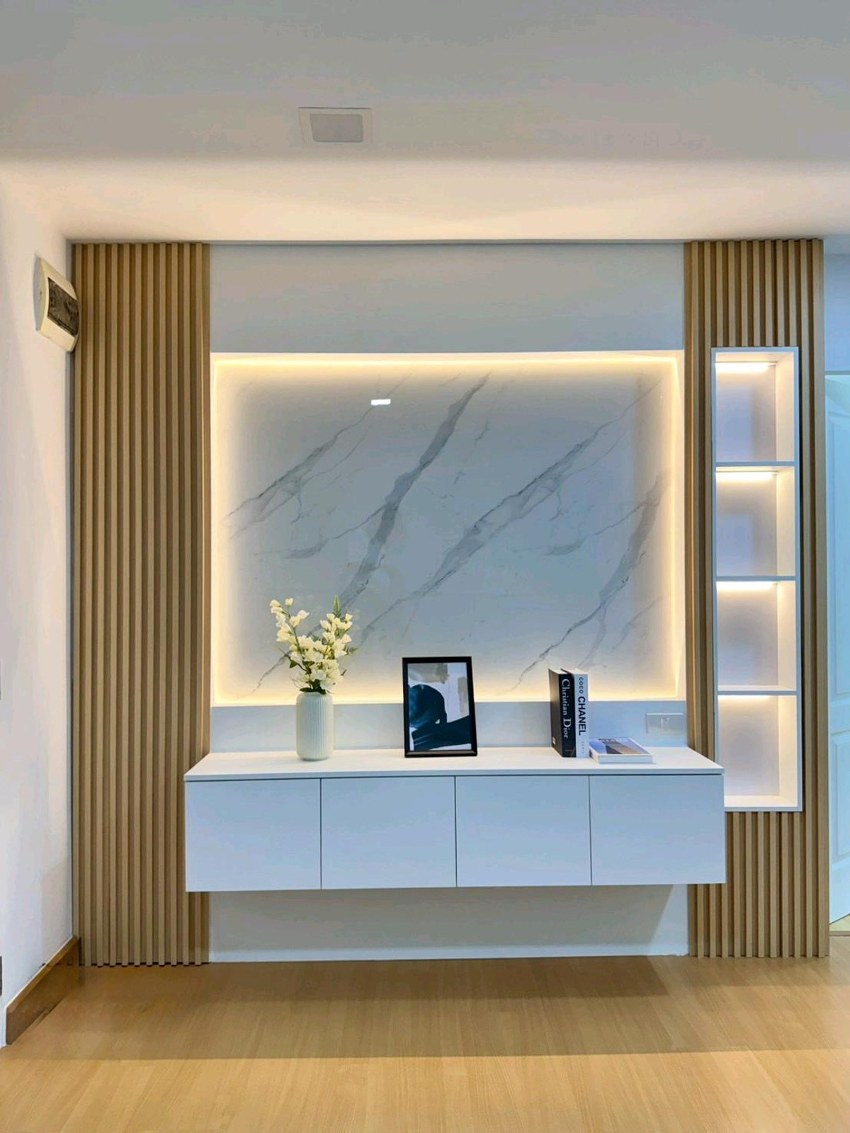 ขายคอนโดโชคชัย4 ลาดพร้าว71 : ขายด่วน คอนโดรีโนเวทใหม่ ราคาถูก
เดอะนิช ลาดพร้าว48เฟส1