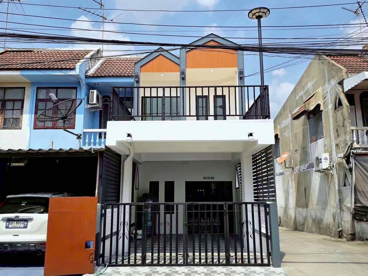 ขายทาวน์โฮมวิภาวดี ดอนเมือง หลักสี่ : ขายทาวน์เฮ้าส์ 2 ชั้น หมู่บ้านอยู่เจริญ หลังมุม รีโนเวทพร้อมเข้าอยู่ ย่านวิภาวดี รังสิต