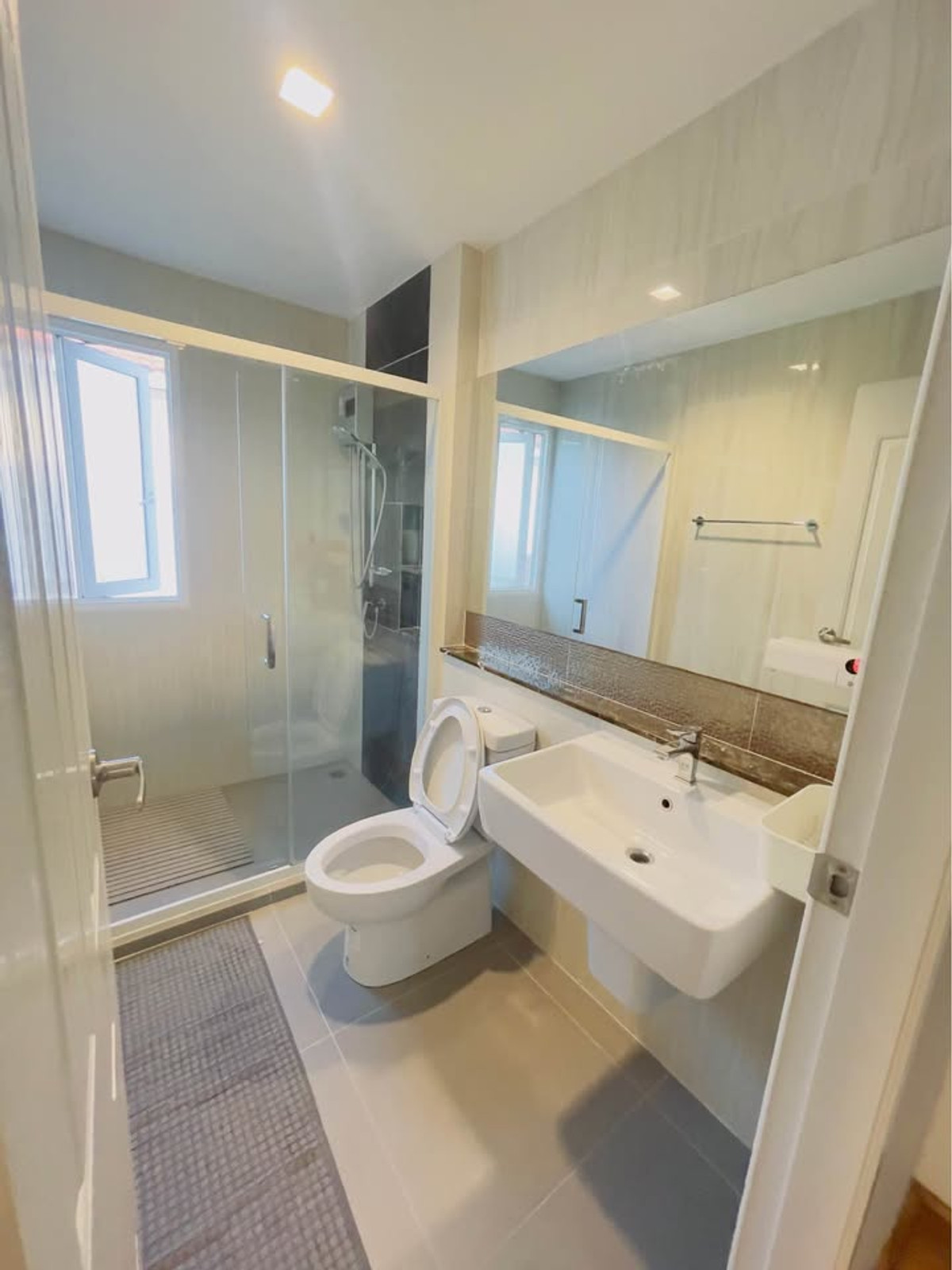 ให้เช่าบ้านเกษตร นวมินทร์ ลาดปลาเค้า : RH021526 ให้เช่าบ้านเดี่ยว 2 ชั้น 4 ห้องนอน at Grandio Ladprao-Kaset Nawamin