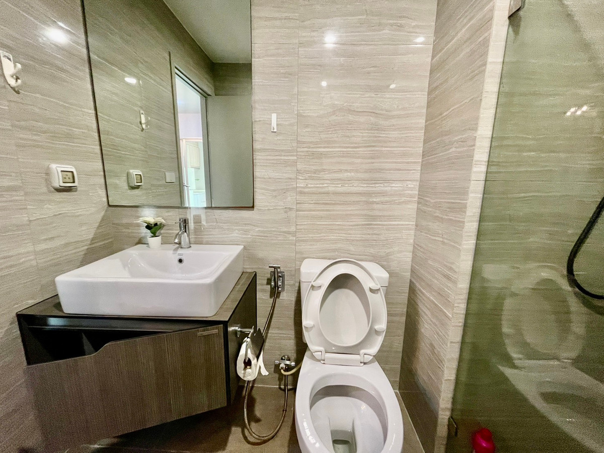 ให้เช่าคอนโดปิ่นเกล้า จรัญสนิทวงศ์ : 🔥 Hot Deal!ห้องใหม่ ไม่เคยปล่อยเช่า  เครื่องใช้ไฟฟ้าใหม่ เข้าอยู่ได้ทันที  The Parkland จรัญ–ปิ่นเกล้า 