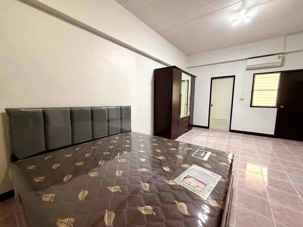 For RentCondoBang kae, Phetkasem : For rent, beautifully decorated room Ready to move in (2 rooms) Bang Khae Condo Residence near MRT Bang Khae.