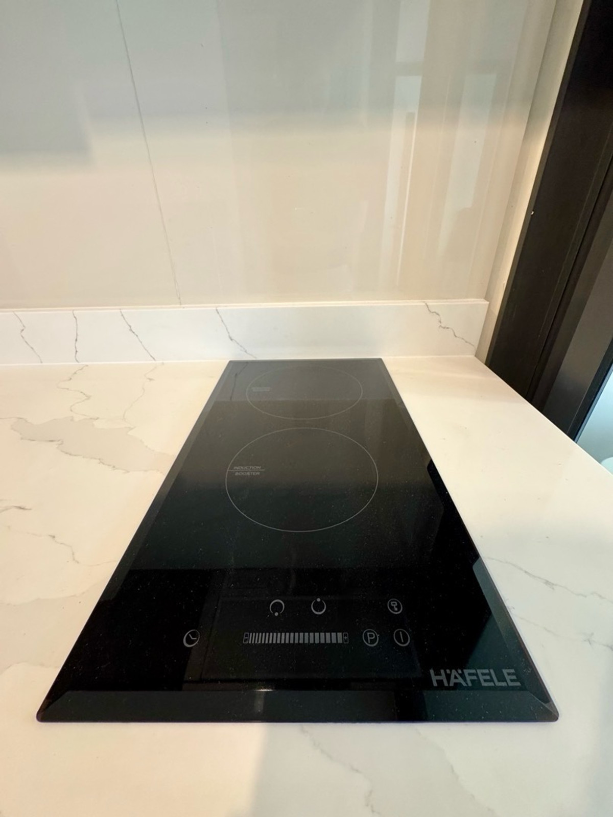 ให้เช่าคอนโดพระราม 9 เพชรบุรีตัดใหม่ RCA : 🔥ให้เช่าด่วน🔥ไลฟ์ อโศก ไฮป์ ห้องกว้าง วิวสวย เฟอร์นิเจอร์ครบพร้อมเข้าอยู่ ติดรถไฟฟ้า เดินทางสะดวก