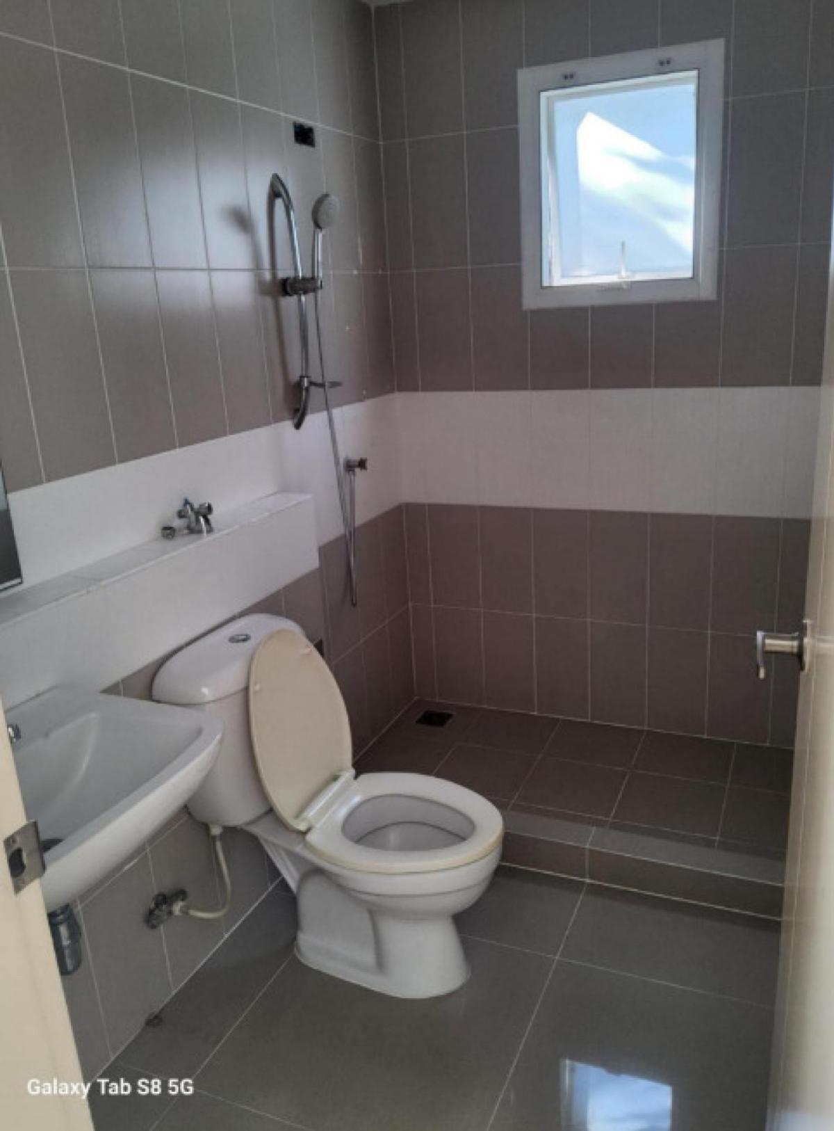 ขายทาวน์โฮมลาดกระบัง สุวรรณภูมิ : ขายบ้าน  บ้านกลางเมือง สวนหลวง หนองบอน เขต ประเวศ กรุงเทพ CX-145681