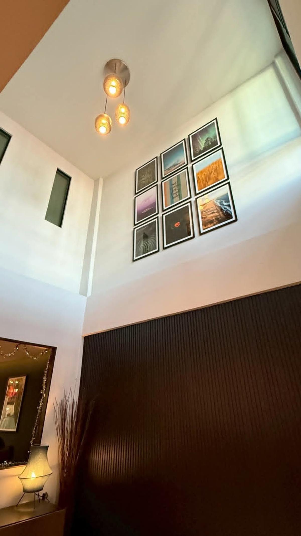 ขายทาวน์โฮมบางซื่อ วงศ์สว่าง เตาปูน : ขายทาวน์โฮม 3 ชั้น , วงศ์สว่าง รีโนเวทใหม่ วงศ์สว่าง เขต บางซื่อ กรุงเทพ CX-145528