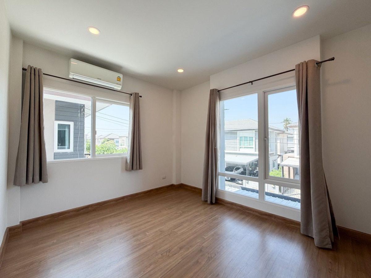 For SaleHouseBang kae, Phetkasem : For Sale House , Centro Sathorn - Kallapapruek , wide frontage , MRT-Bang Khae , Bang Phasi , Bang Khae , Bangkok , CX-145634