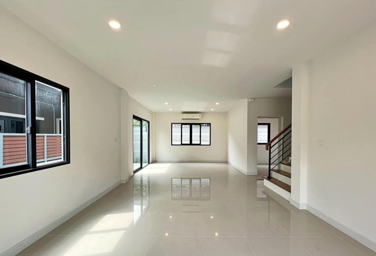 For SaleHouseNonthaburi, Bang Yai, Bangbuathong : Centro Bangyai Wat Lad Pladuk CX-145571