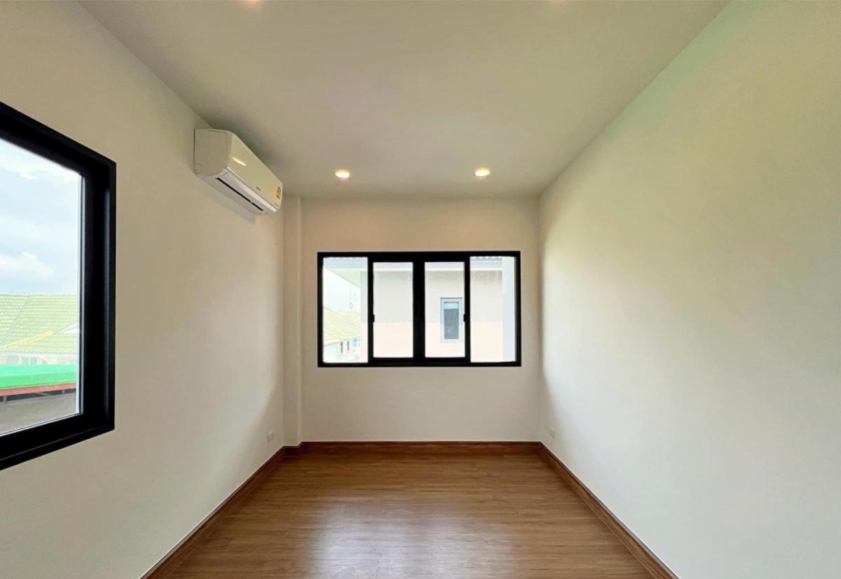 For SaleHouseNonthaburi, Bang Yai, Bangbuathong : Centro Bangyai Wat Lad Pladuk CX-145571