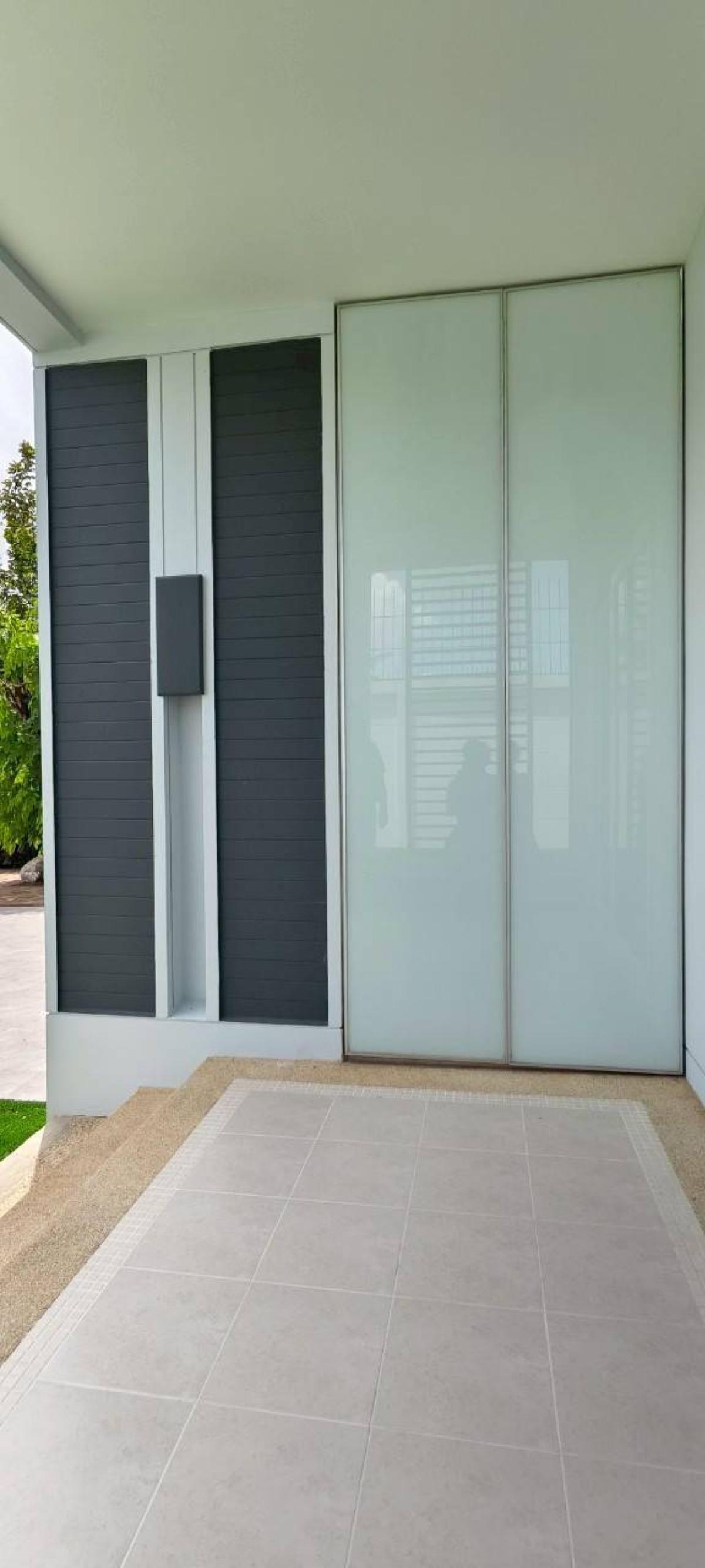 For SaleHouseLadkrabang, Suwannaphum Airport : For Sale House , BURASIRI ONNUT – BANGNA , wide frontage , newly renovated , Dok Mai , Prawet , Bangkok , CX-145561