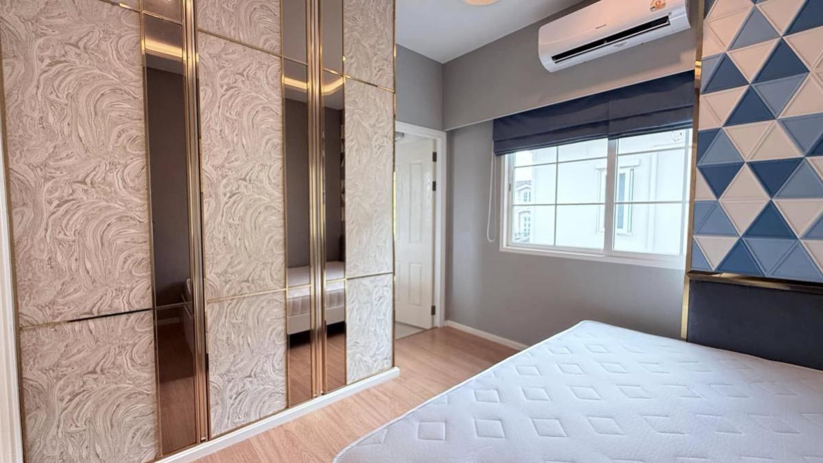 For SaleHouseKaset Nawamin,Ladplakao : For Sale House , Grandio Ladprao - Kaset Nawamin , Khlong Kum , Bung Kum , Bangkok , CX-127502