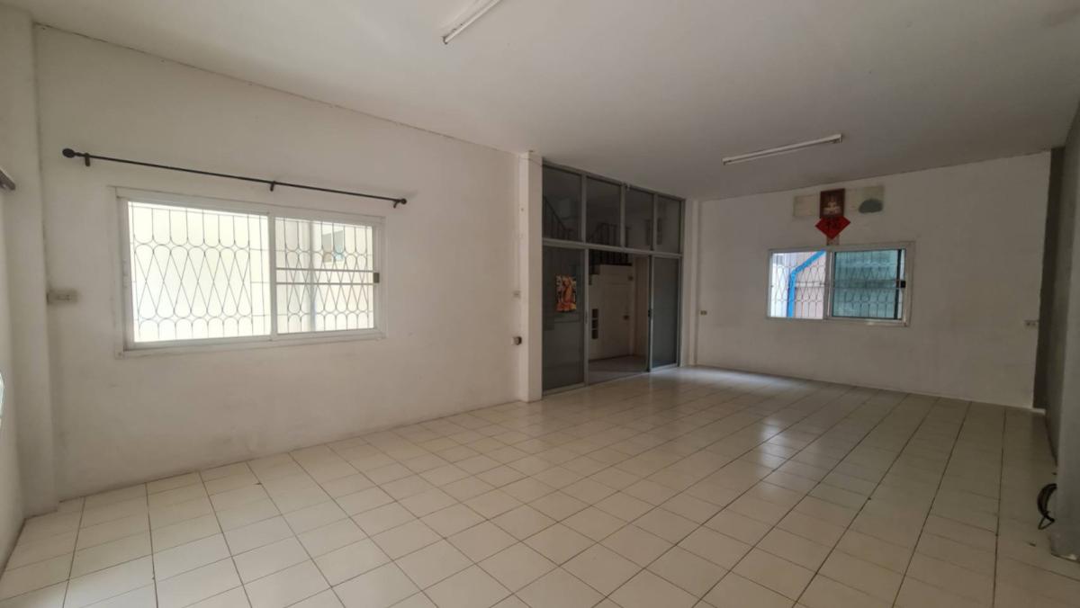 ขายทาวน์โฮมโชคชัย4 ลาดพร้าว71 : ขายบ้าน ทาวน์โฮม ลาดพร้าววังหิน8 (โชคชัย4) ลาดพร้าว เขต ลาดพร้าว กรุงเทพ CX-145599