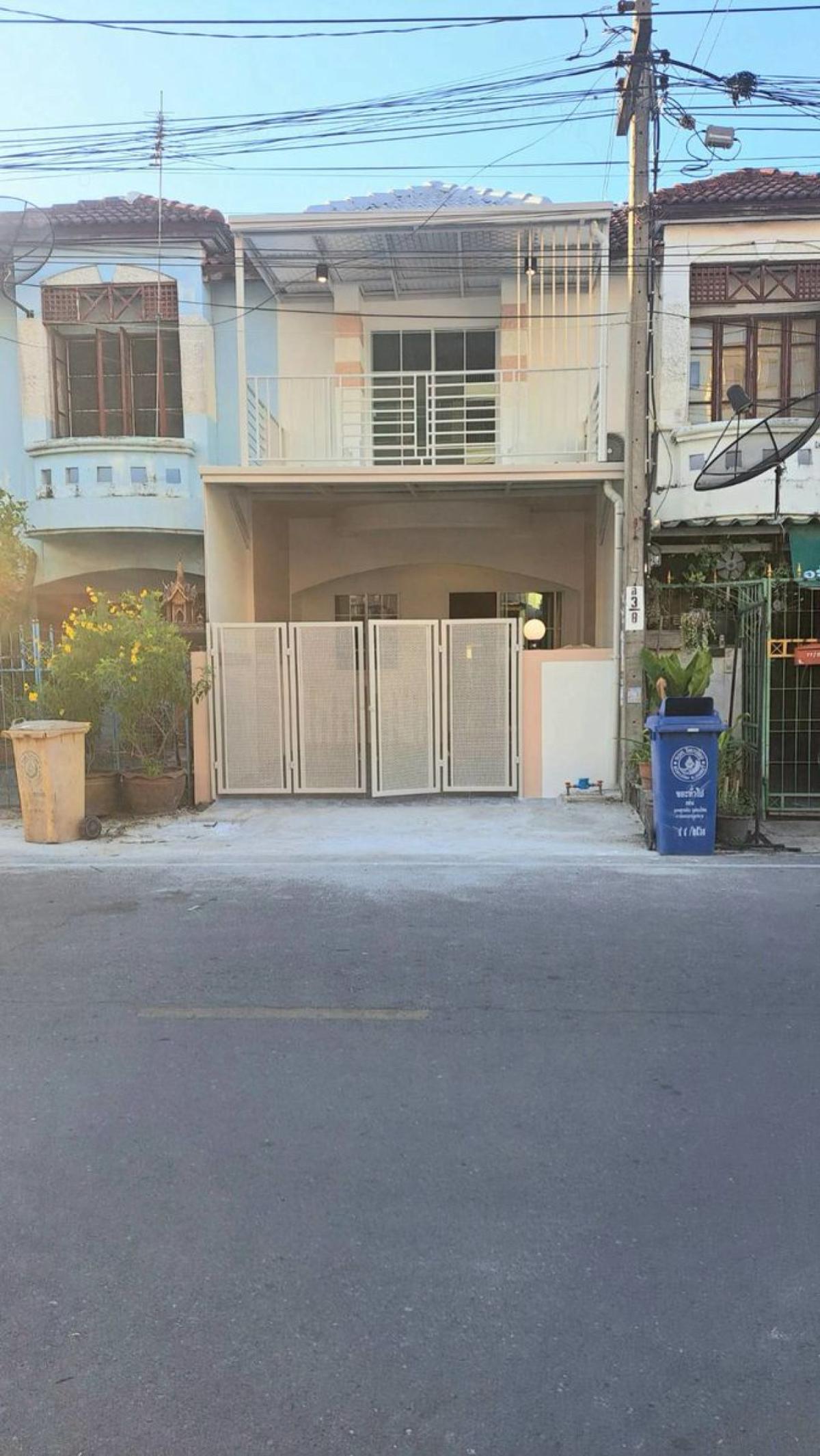 ขายทาวน์โฮมนนทบุรี บางใหญ่ บางบัวทอง : ขายทาวน์เฮ้าส์/ทาวน์โฮม  นันทิชา 2 รีโนเวทใหม่ ไทรน้อย ไทรน้อย นนทบุรี CX-141564