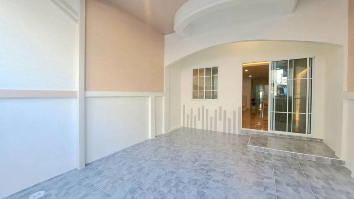 ขายทาวน์โฮมนนทบุรี บางใหญ่ บางบัวทอง : ขายทาวน์เฮ้าส์/ทาวน์โฮม  นันทิชา 2 รีโนเวทใหม่ ไทรน้อย ไทรน้อย นนทบุรี CX-141564