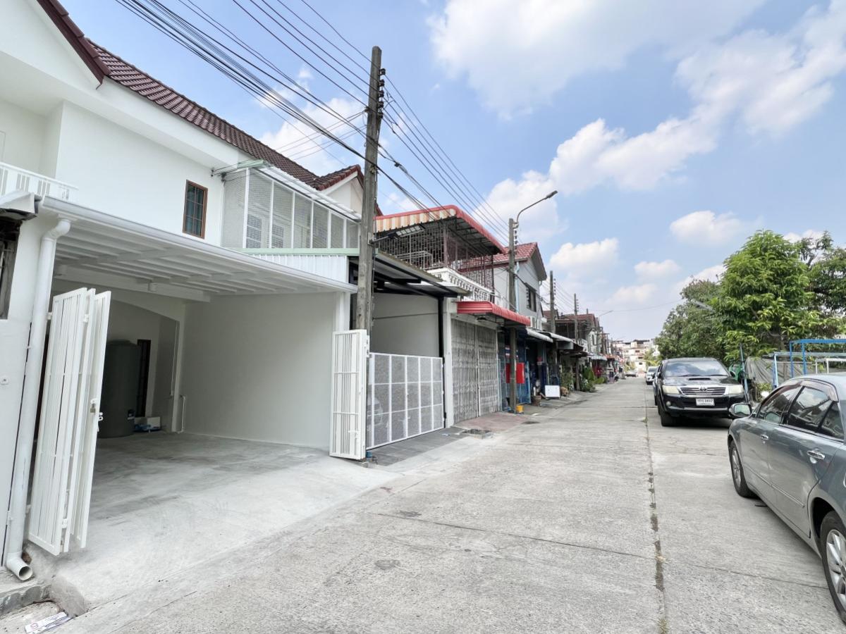 ขายทาวน์โฮมโชคชัย4 ลาดพร้าว71 : ขายทาวน์โฮม สุคนธสวัสดิ์ 24 รีโนเวทใหม่ ลาดพร้าว เขต ลาดพร้าว กรุงเทพ CX-143887