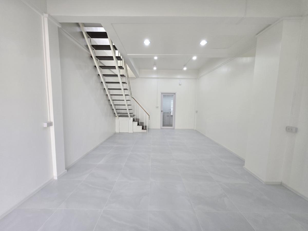 ขายทาวน์โฮมโชคชัย4 ลาดพร้าว71 : ขายทาวน์โฮม สุคนธสวัสดิ์ 24 รีโนเวทใหม่ ลาดพร้าว เขต ลาดพร้าว กรุงเทพ CX-143887