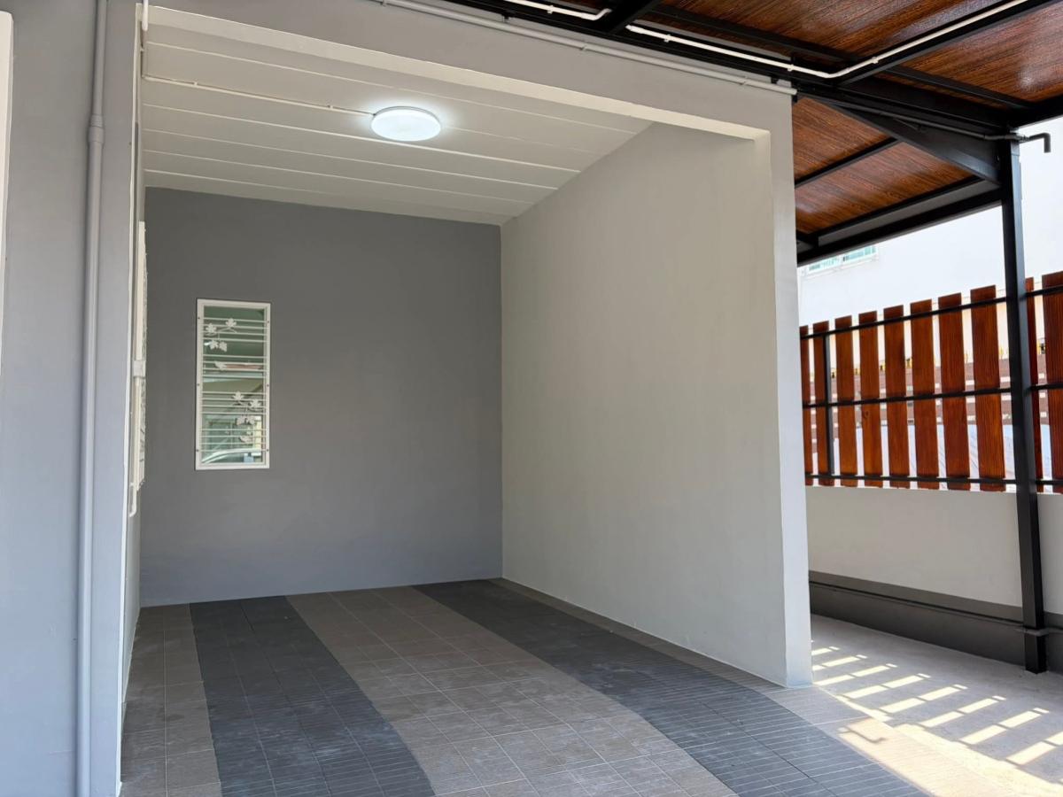 ขายทาวน์โฮมสมุทรปราการ สำโรง : ขายทาวน์เฮ้าส์/ทาวน์โฮม  ภูมิใจนิเวศน์ 3 รีโนเวทใหม่ ในคลองบางปลากด พระสมุทรเจดีย์ สมุทรปราการ CX-145343