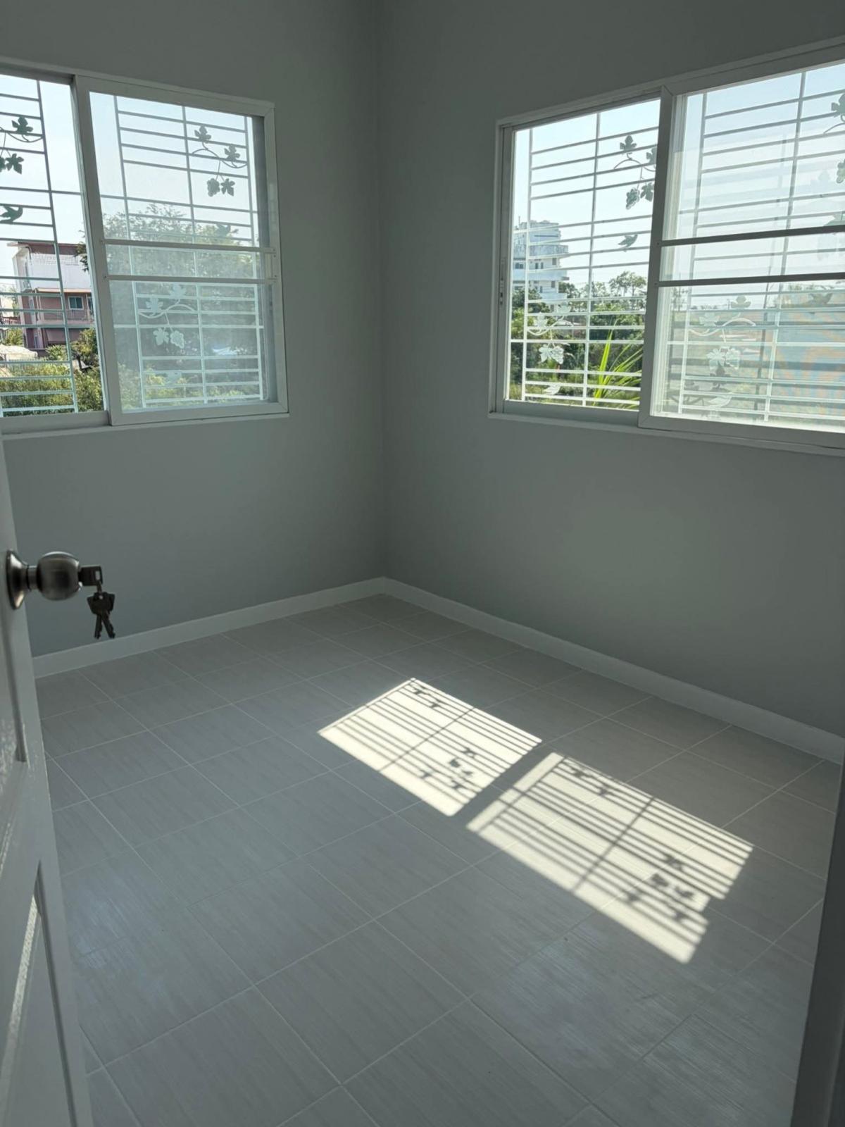 ขายทาวน์โฮมสมุทรปราการ สำโรง : ขายทาวน์เฮ้าส์/ทาวน์โฮม  ภูมิใจนิเวศน์ 3 รีโนเวทใหม่ ในคลองบางปลากด พระสมุทรเจดีย์ สมุทรปราการ CX-145343