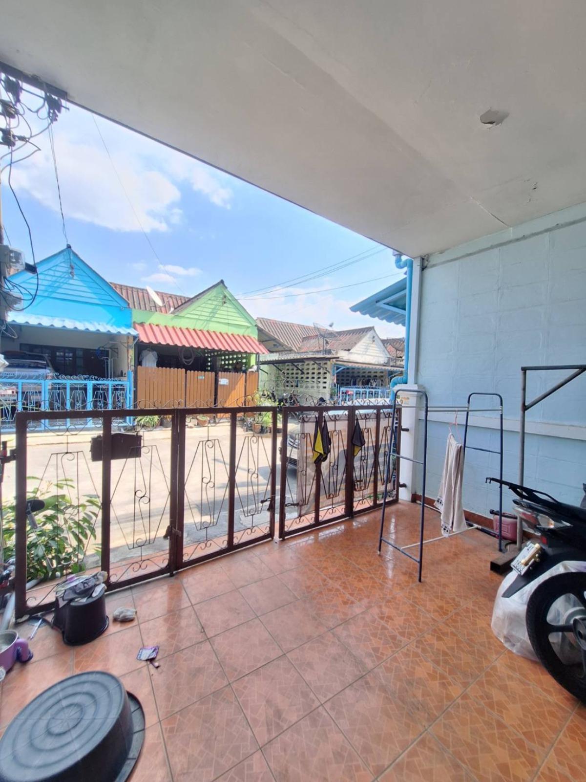 For SaleTownhomePattaya, Bangsaen, Chonburi : For Sale Townhouse/Townhome  , Baan Jitaree , Sahaphat Chon Buri , Chon Buri , CX-145354