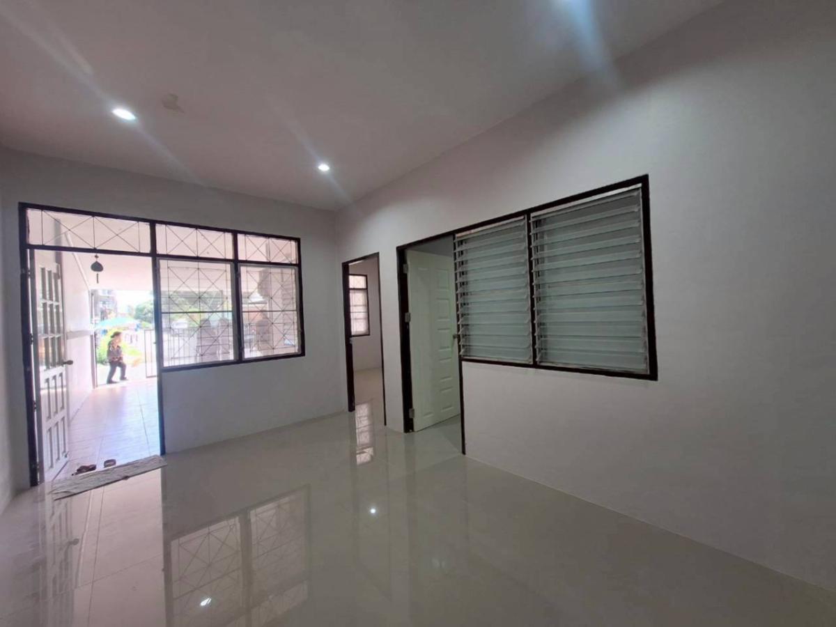 ขายทาวน์โฮมพัทยา บางแสน ชลบุรี สัตหีบ : ขายทาวน์เฮ้าส์/ทาวน์โฮม  พฤกษชาติ 7 หน้ากว้าง รีโนเวทใหม่ สุรศักดิ์ ศรีราชา ชลบุรี CX-145353