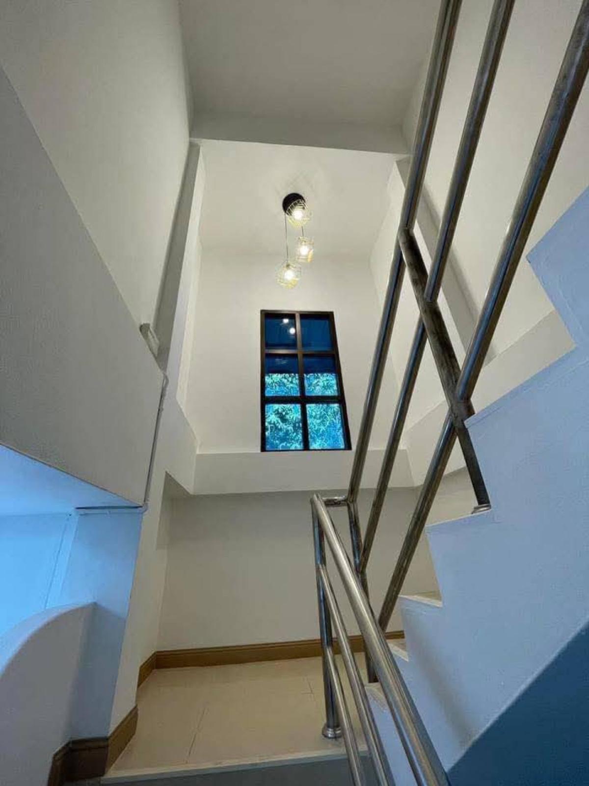 ขายทาวน์โฮมพัทยา บางแสน ชลบุรี สัตหีบ : ขายทาวน์เฮ้าส์/ทาวน์โฮม  เดอะ วัลเลย์ สุขุมวิท - บางแสน เสม็ด เมืองชลบุรี ชลบุรี CX-145397