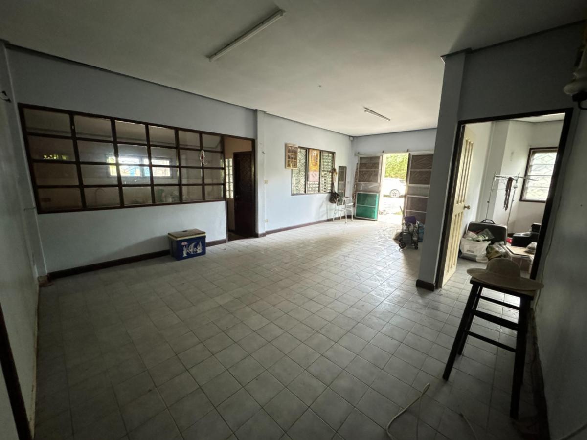 ขายบ้านปิ่นเกล้า จรัญสนิทวงศ์ : ขายบ้าน  บ้านไทรงาม บางระมาด เขต ตลิ่งชัน กรุงเทพ CX-145387