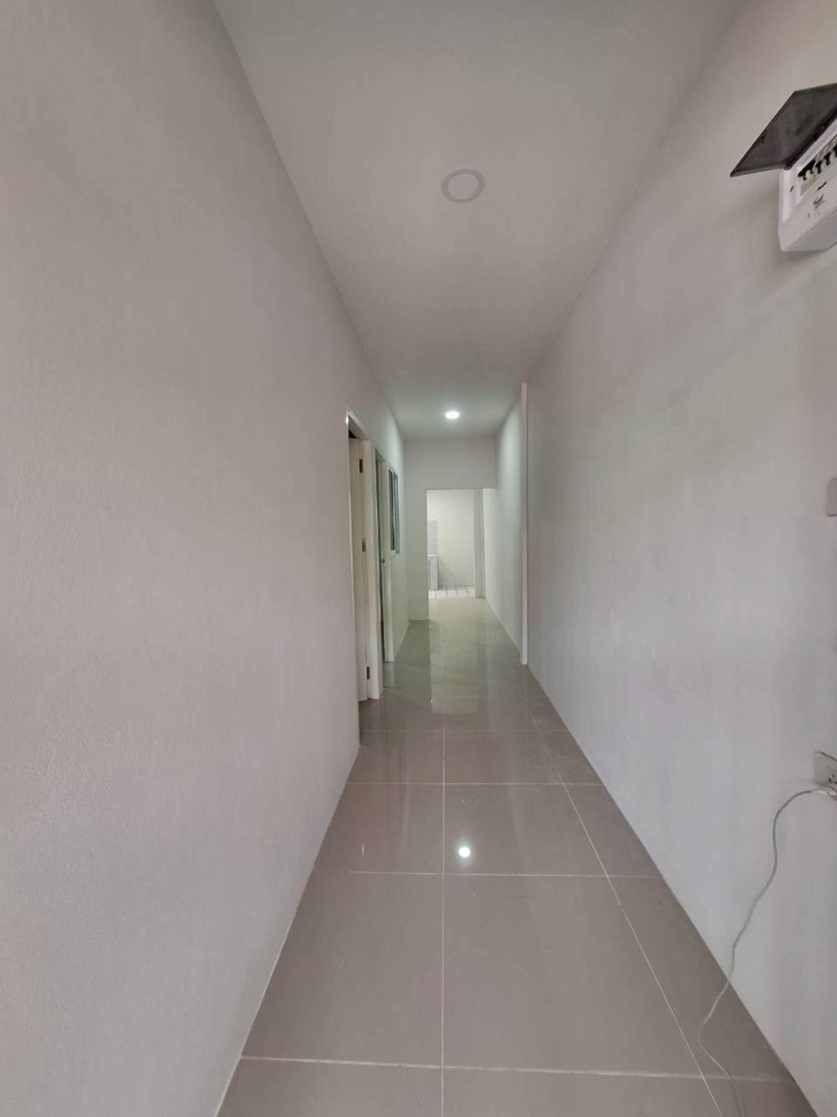 ขายทาวน์โฮมพัทยา บางแสน ชลบุรี สัตหีบ : ขายทาวน์เฮาส์ชั้นเดียว วังหินซอย8 รีโนเวทใหม่ สุรศักดิ์ ศรีราชา ชลบุรี CX-145315