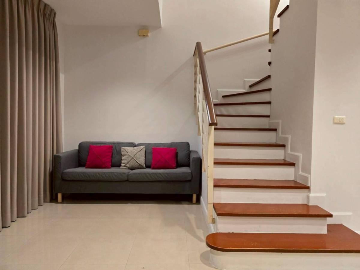 For SaleTownhomeThaphra, Talat Phlu, Wutthakat : For Sale Townhouse/Townhome  , Baan Klang Muang Sathorn - Taksin 1 , corner unit , BTS-Wutthakat , Bang Kho , Chom Thong , Bangkok , CX-145257