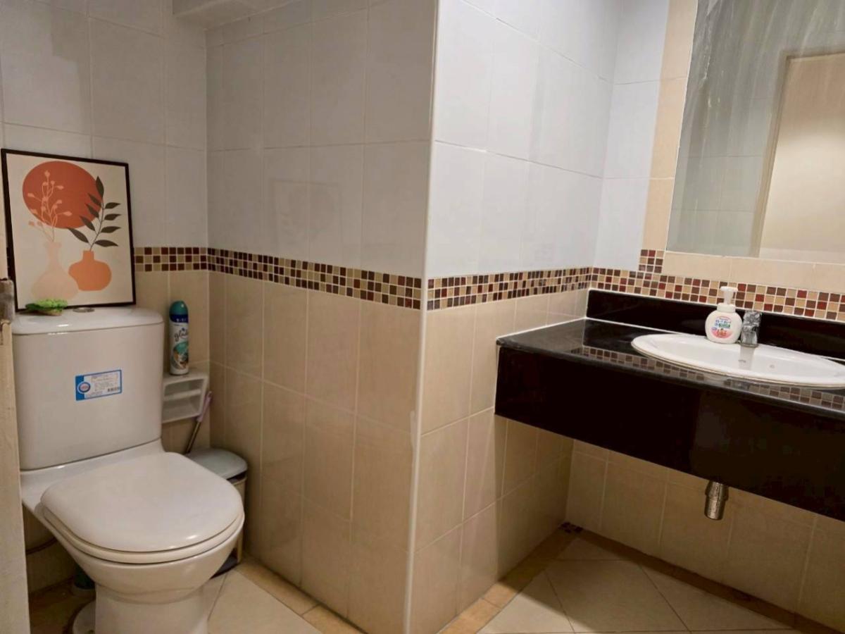 For SaleTownhomeThaphra, Talat Phlu, Wutthakat : For Sale Townhouse/Townhome  , Baan Klang Muang Sathorn - Taksin 1 , corner unit , BTS-Wutthakat , Bang Kho , Chom Thong , Bangkok , CX-145257