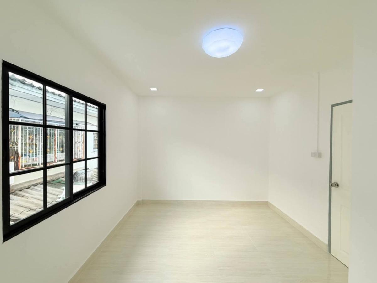 ขายทาวน์โฮมเสรีไทย-นิด้า : ขายทาวน์เฮ้าส์/ทาวน์โฮม  นวกานต์ เสรีไทย รีโนเวทใหม่ คลองกุ่ม เขต บึงกุ่ม กรุงเทพ CX-145249